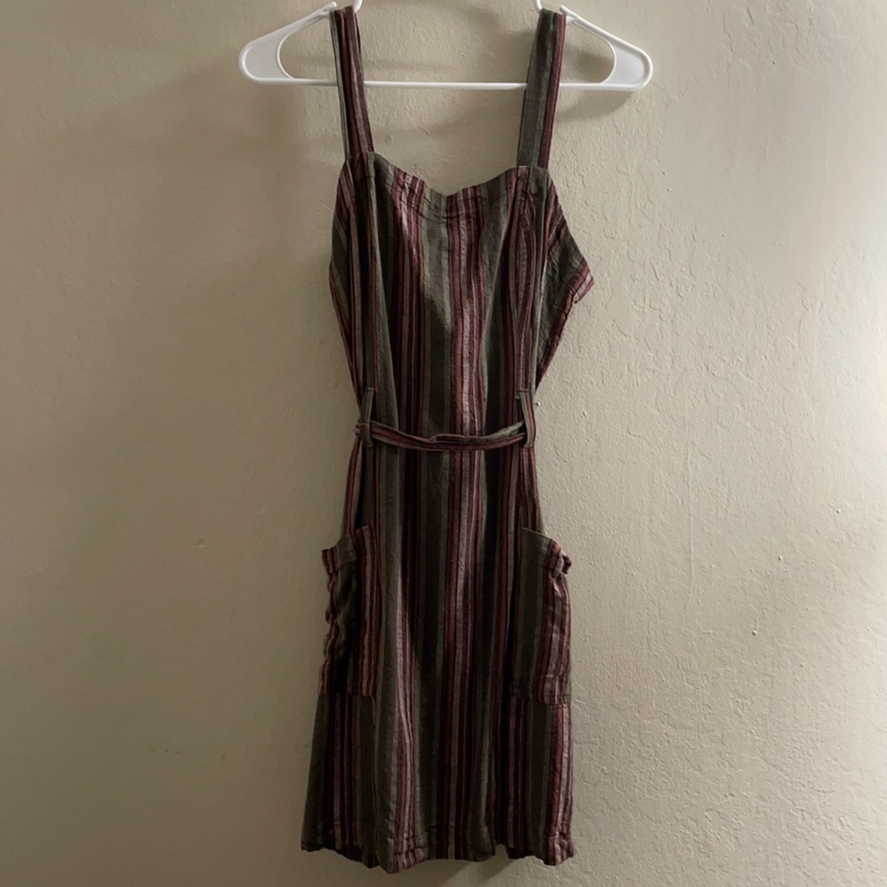 ZIP UP DRESS • MEDIUM •